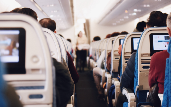 Cựu tiếp viên hàng không tiết lộ 'khung giờ vàng' để đi vệ sinh trên máy bay