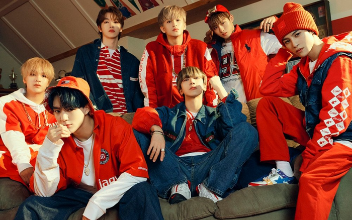 Ngay ngày đầu mở bán, album mới của NCT đã bị thu hồi vì lỗi