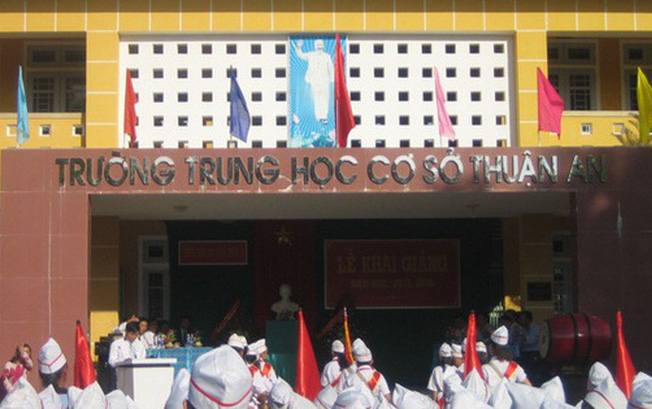 Áp lực công việc, Hiệu trưởng xin chuyển xuống làm giáo viên