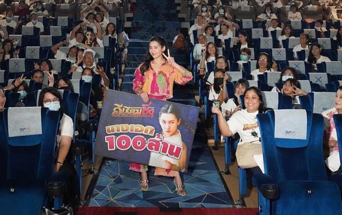 'E-Riam Sing' cán mốc 100 triệu bath sau 6 ngày công chiếu, 'nữ hoàng' phòng vé 2020 gọi tên Bella Ranee