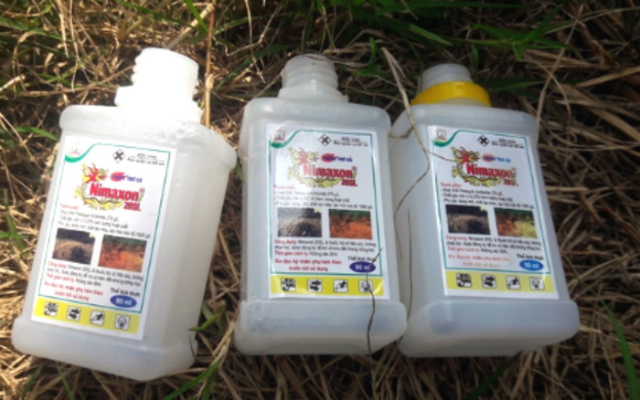 Phát hiện người vợ tử vong, chồng nguy kịch sau khi uống thuốc cỏ tự tử