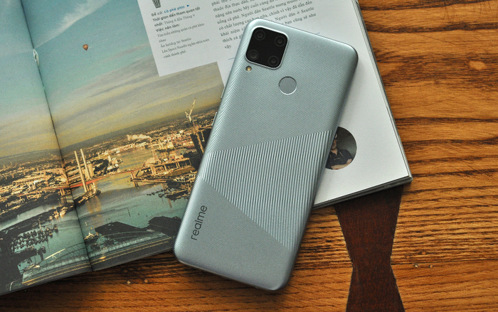Đánh giá chi tiết Realme C15: Điểm nhấn ở dung lượng pin và chất lượng camera