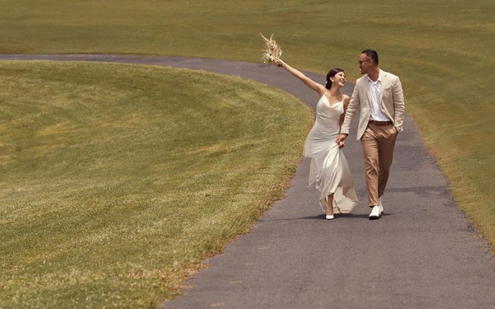 Có ai như MC Thu Hoài, than vãn vì không khoẻ lại bị nghi có bầu?