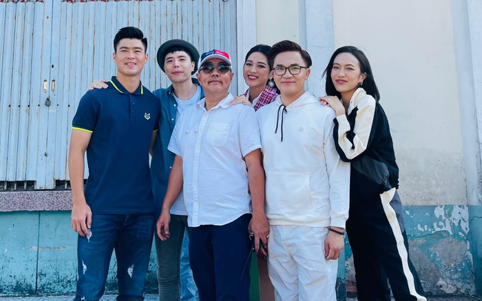 Diệu Nhi cao bằng Hoa hậu Đỗ Thị Hà, và đây là bí kíp hack chiều cao!