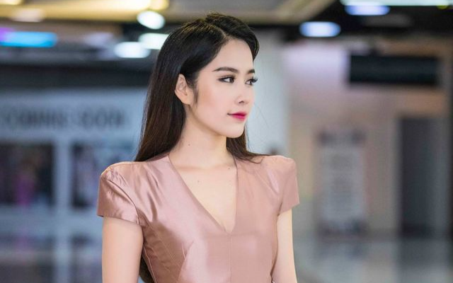 Nam Em hé lộ từng bị đại gia mắng vì... không chịu trao thân