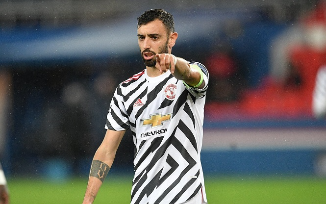 Ghi 3 bàn trong 13 phút, MU ngược dòng ngoạn mục để vươn lên Top 4