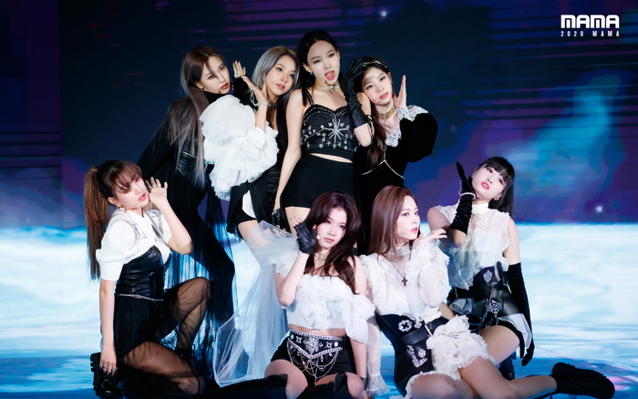 Twice trình làng ca khúc mới tại MAMA 2020, sẽ tung album mới?