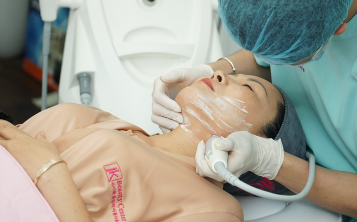 Điều gì khiến phương pháp Tái cấu trúc ngoại vi - trẻ hóa hot đến vậy?