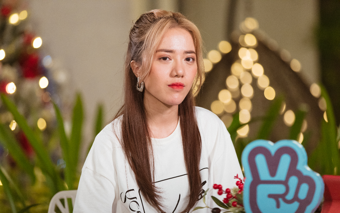 Phùng Khánh Linh tiết lộ về chàng trai cho mình cảm hứng viết nên album yesteryear