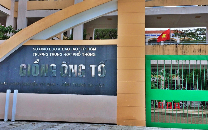 Tranh cãi trái chiều quanh mức kỷ luật đình chỉ học tập 1 năm đối với 2 nam sinh quay lén nhà vệ sinh nữ