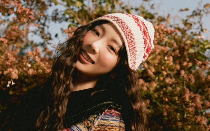 Taeyeon khoe loạt cảnh mùi mẫn với 'tình cũ' trong teaser MV mới