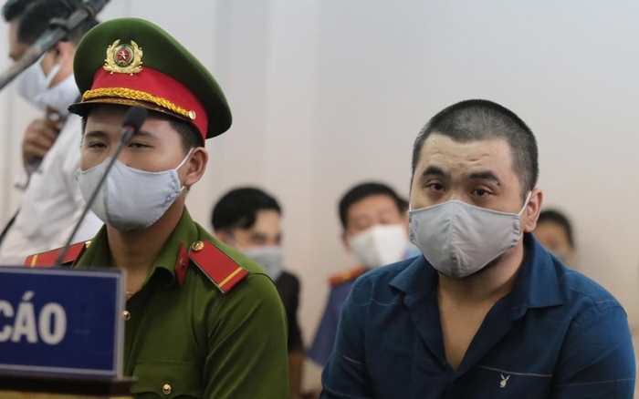 Tài xế Mercedes gây tai nạn cho nữ tiếp viên hàng không 79% thương tật nhận 7 năm 6 tháng tù