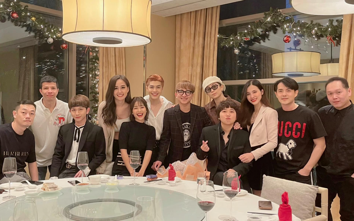 Gia đình văn hóa hội tụ, Noo Phước Thịnh 'tình bể bình' bên Mai Phương Thúy trong ngày sinh nhật