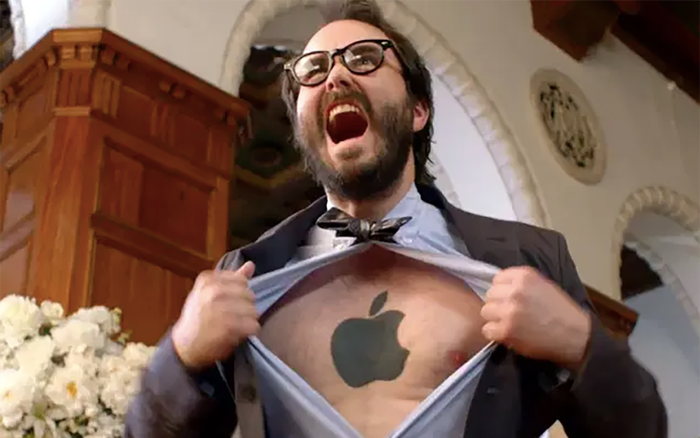 Ngả mũ với những câu chuyện 'phát cuồng' iPhone của fan Apple