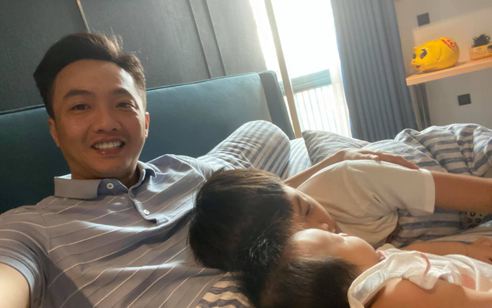 Cường Đô La chia sẻ khoảnh khắc cực đáng yêu của Subeo bên cạnh em gái