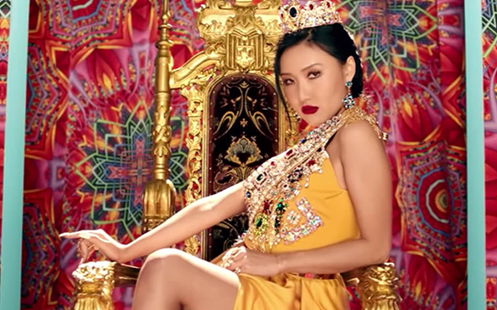 Phát hành được nửa năm, Hwasa bất ngờ 'xào lại' bản hit Maria với phong cách hoàn toàn mới