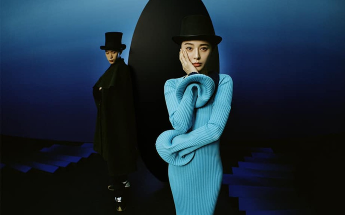 Hiếm hoi Chị em nhà Phạm Băng Băng xuất hiện cùng nhau trên tạp chí