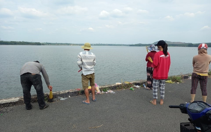 Đi tập thể dục với chồng, người phụ nữ mất tích bí ẩn