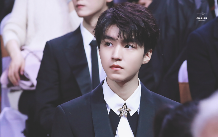 Vương Tuấn Khải hủy bỏ buổi trình diễn đêm giao thừa, có thể đối mặt với căn bệnh nguy hiểm