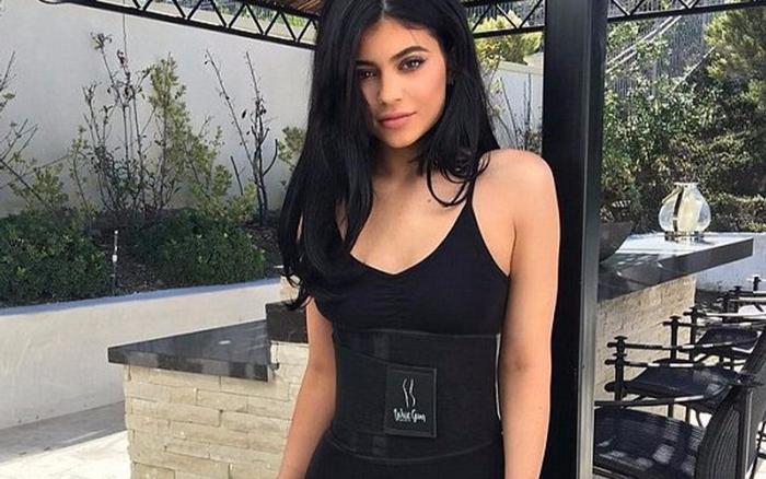 Dùng đai nịt bụng giảm cân mang đến 6 tác hại không tưởng cho cơ thể