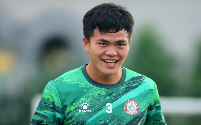 Bùi Văn Đức gia nhập TPHCM: Tương lai đầy hứa hẹn!