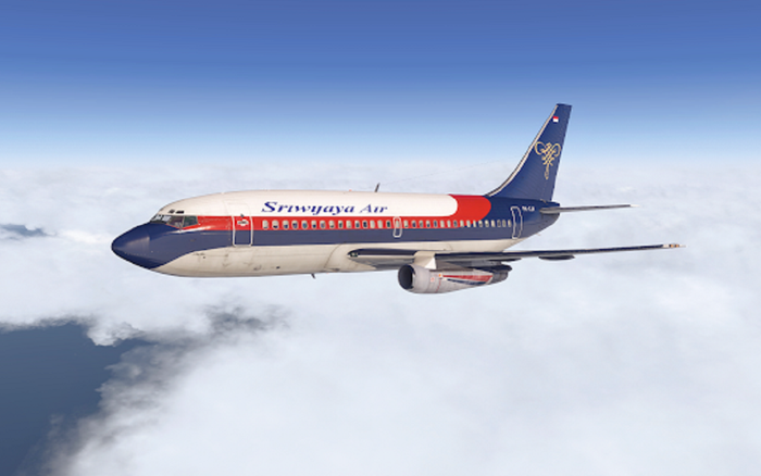 Máy bay chở 62 người mất tích ngay sau khi cất cánh, nghi rơi xuống biển