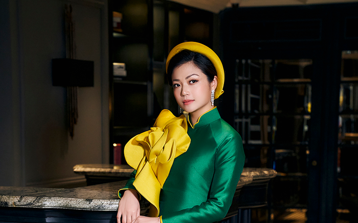 Ngỡ ngàng nhan sắc xinh đẹp của Nhung trong 'Phía trước là bầu trời' ở tuổi 40