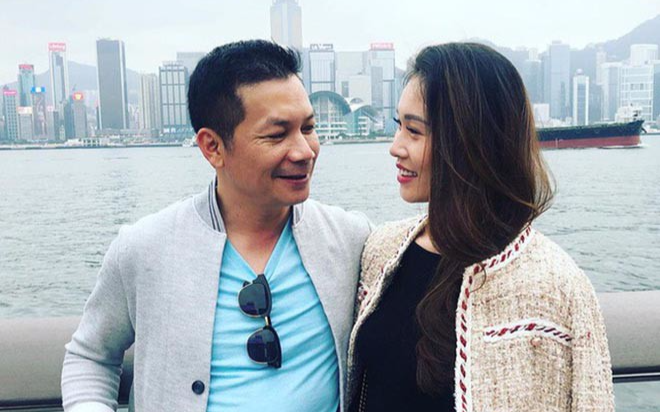 Khoảnh khắc ngọt ngào của Shark Hưng và vợ Á hậu khiến dân mạng xuýt xoa ghen tị
