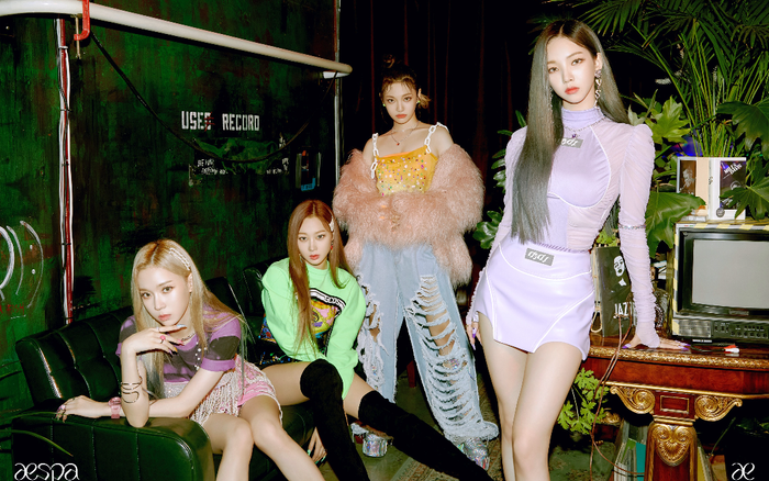 aespa giành chiến thắng đầu tiên trong sự nghiệp, trở thành nhóm nhạc thứ 4 của SM làm được điều này