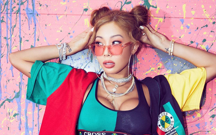 Jessi mắc bệnh viêm ruột, nằm viện 6 ngày liên tiếp