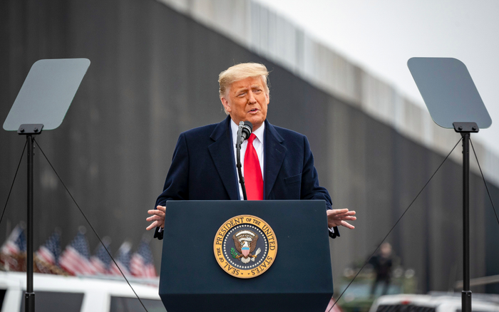 YouTube gia hạn lệnh cấm kênh của Tổng thống Donald Trump thêm 1 tuần