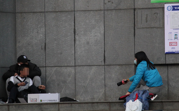 Kẻ bắt cóc bị tiêu diệt khi đang nói chuyện với nữ phóng viên