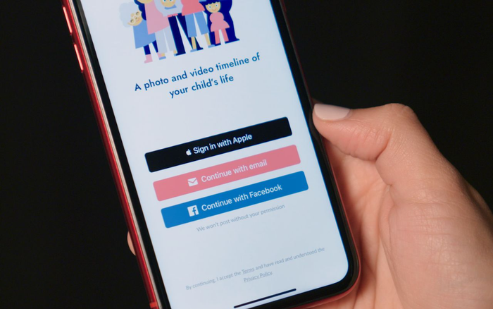 Facebook coi Apple là đối thủ lớn trong tương lai nhưng không quên 'cà khịa'