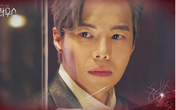 'Penthouse 2' sắp chiếu, Park Eun Seok bị kiện 103 triệu vì tội phỉ báng!