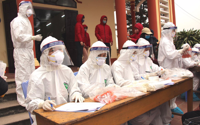 Lịch trình dày đặc của ca nhiễm COVID-19 tại Hà Nội: Về quê vợ, đi liên hoan, uống bia, hát karaoke