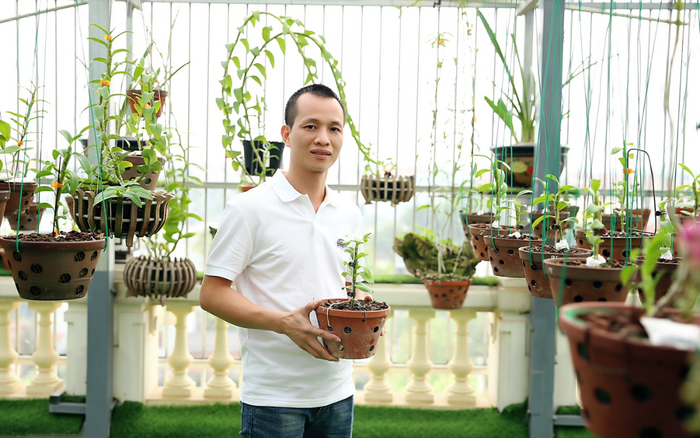 8X Nguyễn Quang Định: Chàng trai yêu thơ ca nhưng lại là ông chủ của vườn lan đột biến