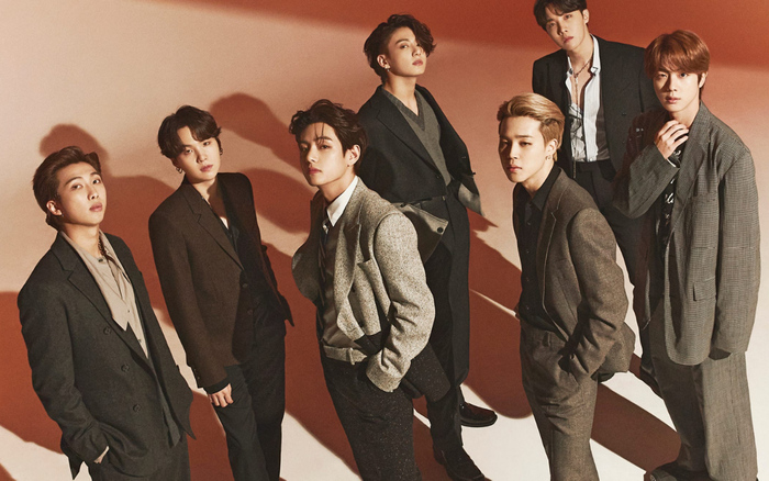 BigHit tuyển sylist mới sau nhiều lần trang phục của BTS bị fan chê lên chê xuống