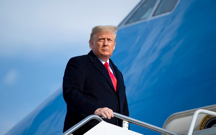 Cựu Tổng thống Donald Trump 'tái xuất' trên mạng xã hội