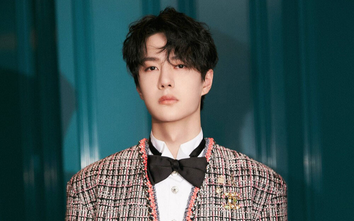 Cùng nhận danh hiệu Ngôi sao VIP 2020 với Tiêu Chiến, nhưng Vương Nhất Bác lại bị Tencent bỏ rơi