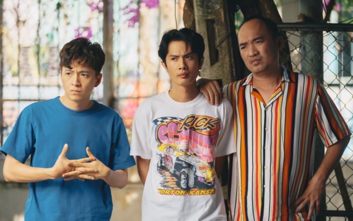 Tiến Luật 'thống trị' top 1 trending Youtube, chứng tỏ sức hút không kém cạnh Thu Trang