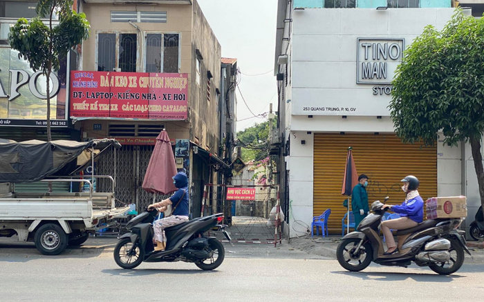 TP.HCM: 9 địa điểm được gỡ bỏ phong toả