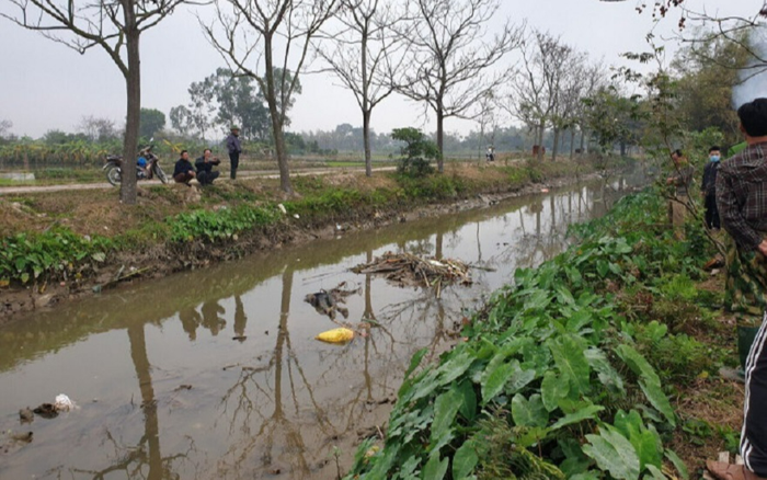 Phát hiện thi thể cụ bà dưới sông ngày mùng 4 Tết Nguyên đán