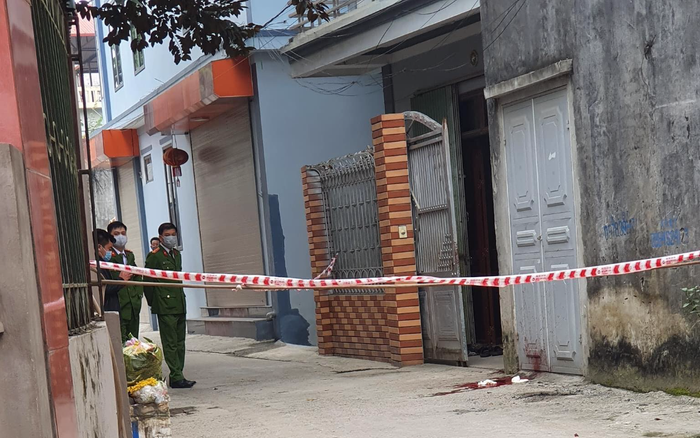 Chồng sát hại vợ ngay trước cửa nhà ngày mùng 5 Tết