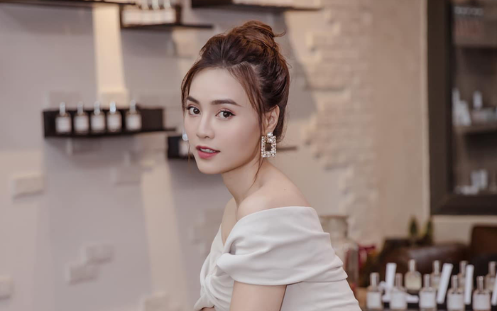 Bị săm soi ngoại hình khác lạ sau Tết, Ninh Dương Lan Ngọc 'khổ sở' lên tiếng