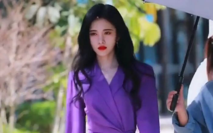 Cúc Tịnh Y bị chê tả tơi dù diện phong cách thiên kim sang chảnh