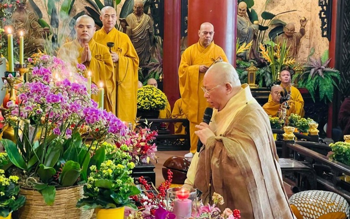 TP.HCM đề nghị dừng hoạt động các nghi lễ tôn giáo tập trung trên 20 người để phòng dịch COVID-19