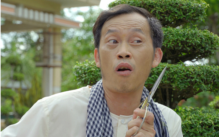 NSƯT Hoài Linh thừa nhận 'mù công nghệ' nhưng thành tích trên mạng xã hội vẫn khiến nhiều người mơ ước