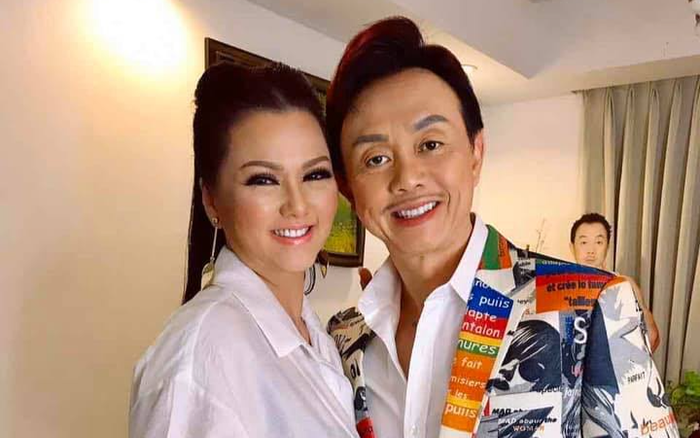 Gia đình cố nghệ sĩ Chí Tài chuyển gần 2 tỷ tiền phúng viếng cho NSƯT Hoài Linh để lập quỹ từ thiện