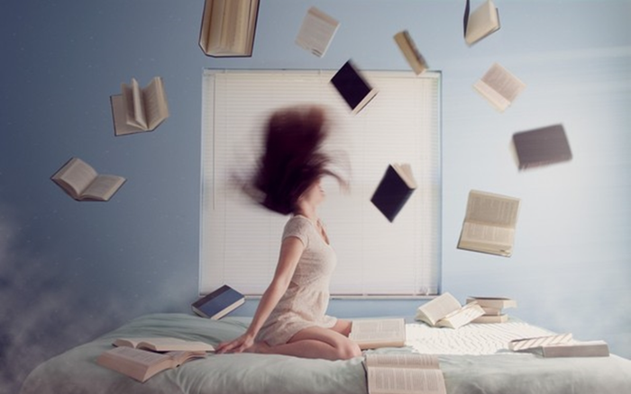 Nữ gia sư giúp điểm tiếng Anh của con tăng vọt, phụ huynh ngơ ngác khi nhìn camera giám sát