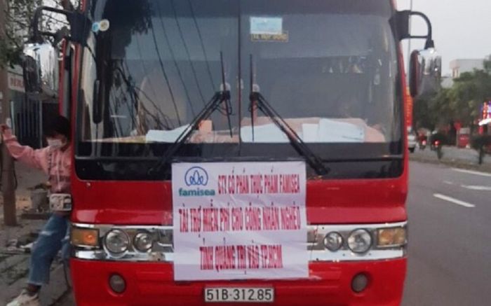 Tài xế xe khách không chấp hành hiệu lệnh dừng xe, vượt chốt kiểm soát dịch COVID-19